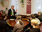 library.jpg  (8448 bytes)